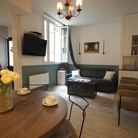 Saint Germain Elegant Chicsuites Paris Exterior foto