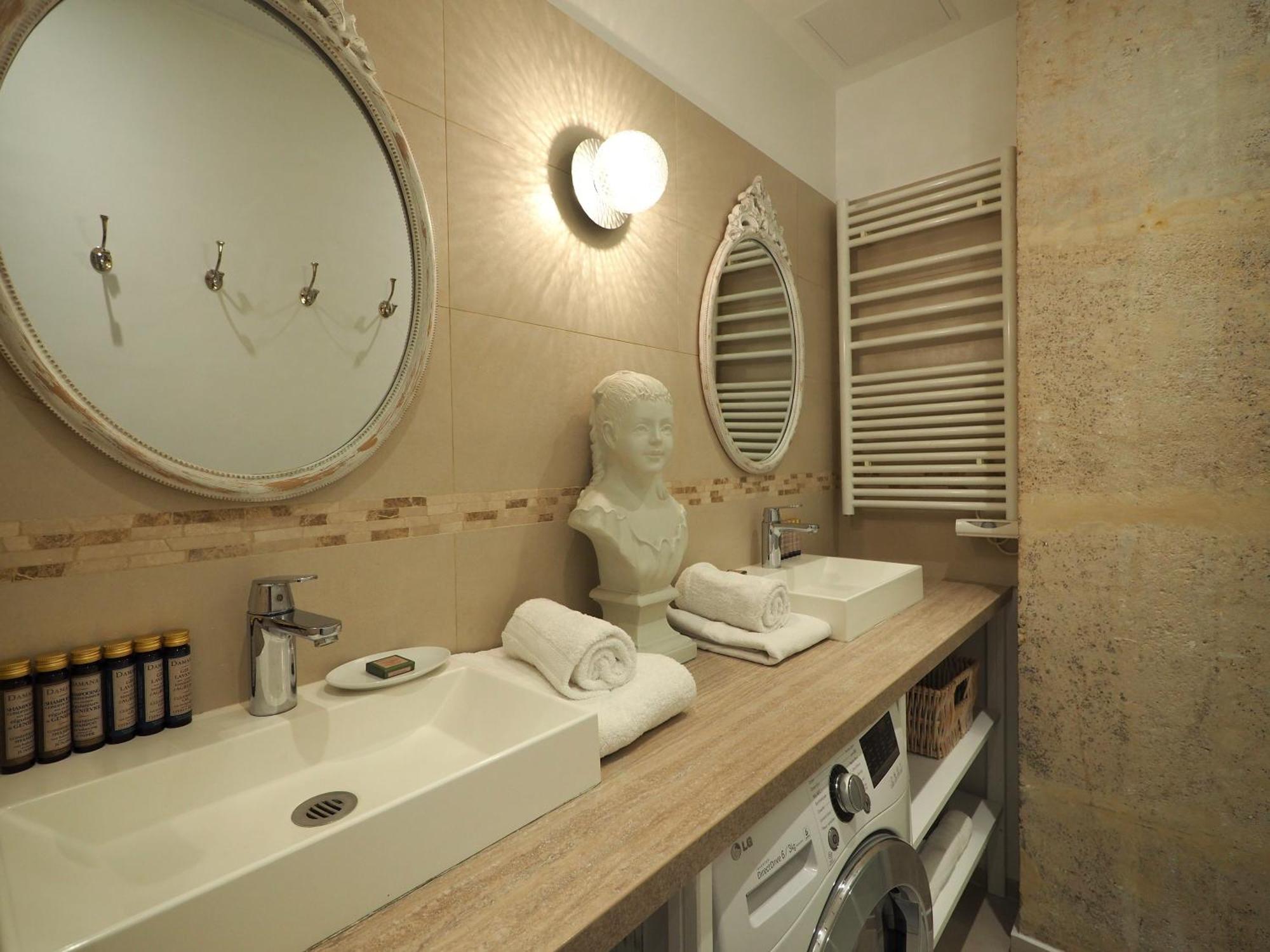 Saint Germain Elegant Chicsuites Paris Exterior foto